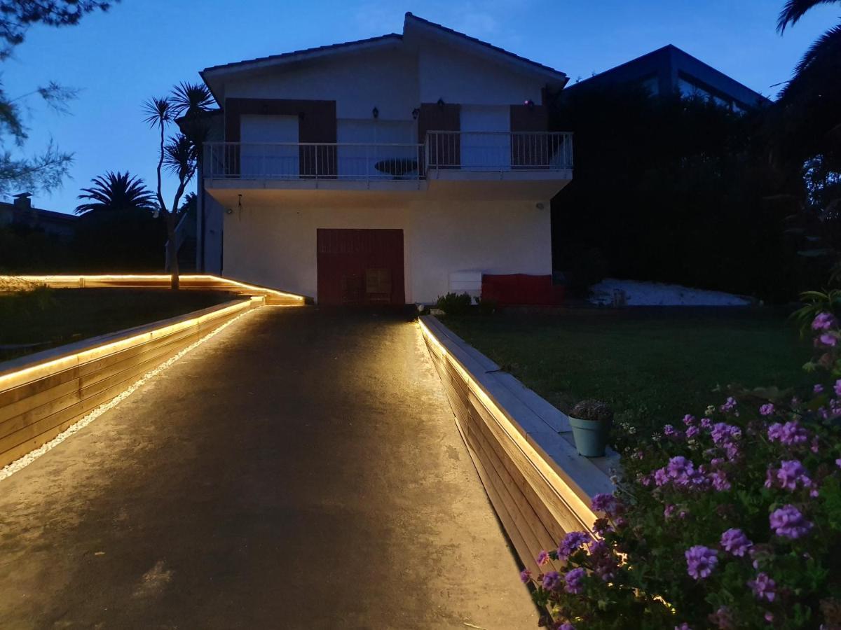 Villa Vistas Al Mar, Urbanizacion Privada Con Piscina De Agua Salada Ajo Exterior foto